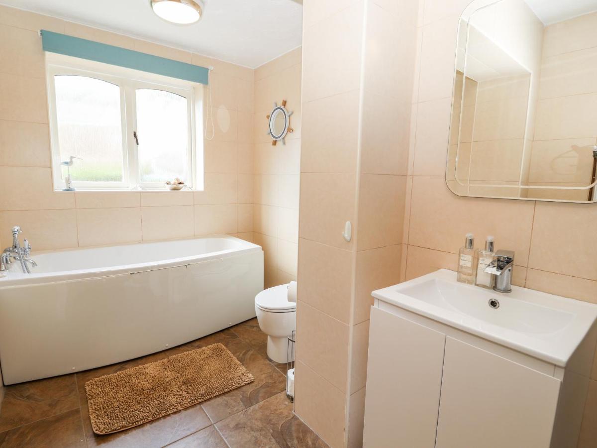 Riverlea Rhyl Exterior photo